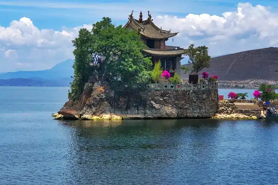 Sichuan and Yunnan Discovery day 11 itinerary image 2