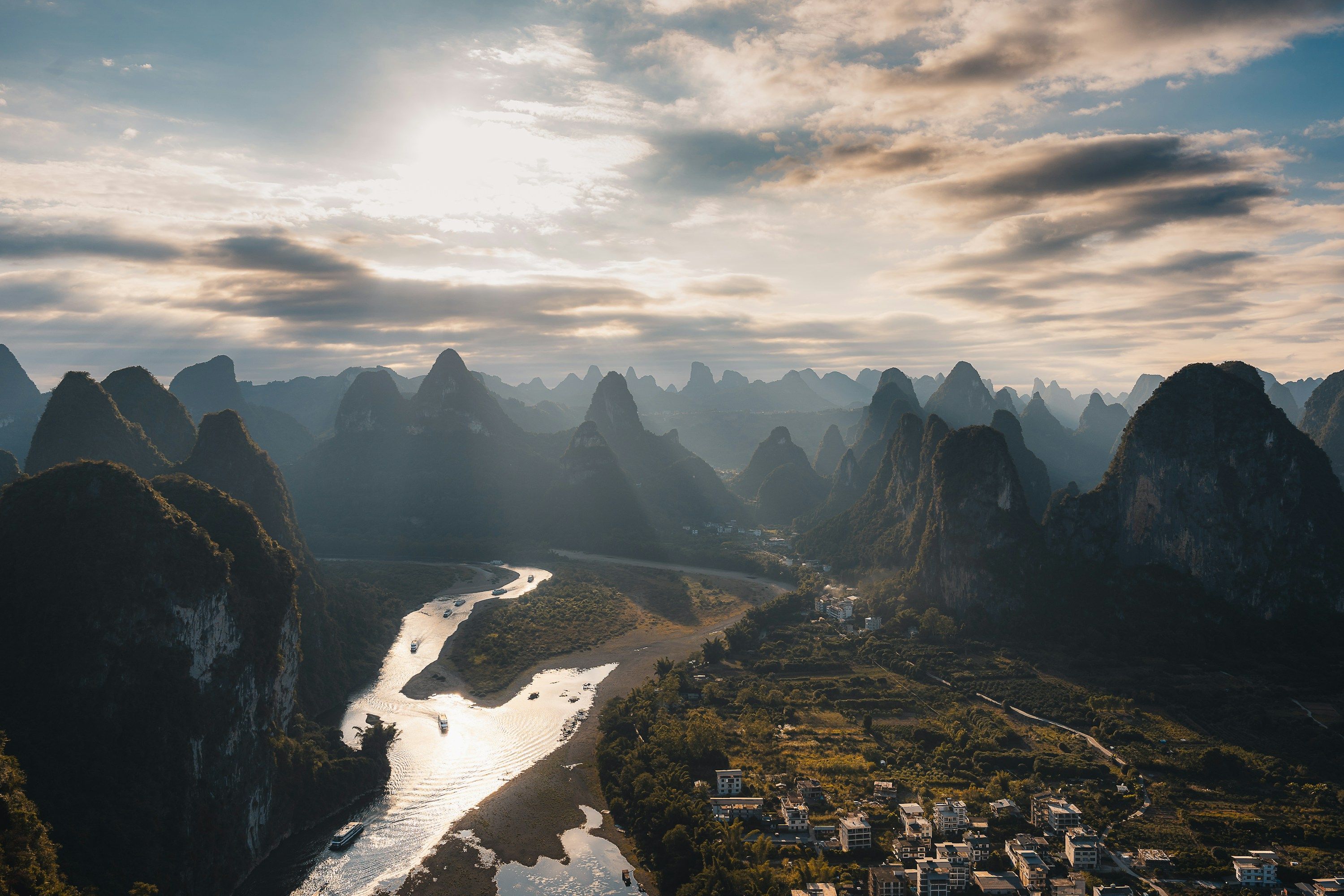 Sunrise over the Li River near Yangshuo