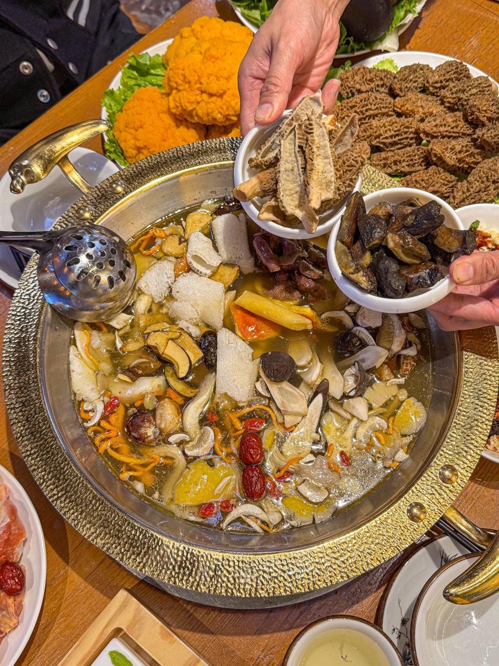 The Forager's Gold: Yunnan Wild Mushroom Hot Pot