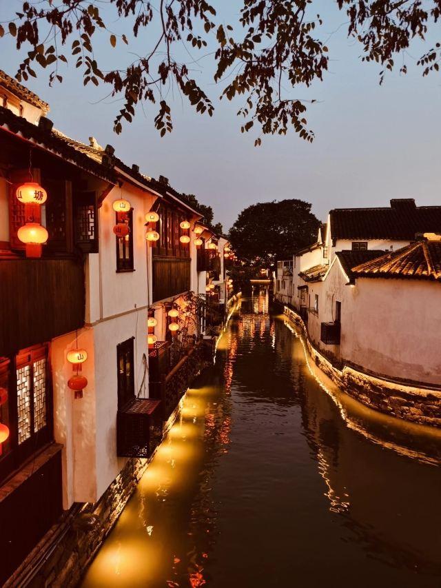Autumn atmosphere in Jiangnan