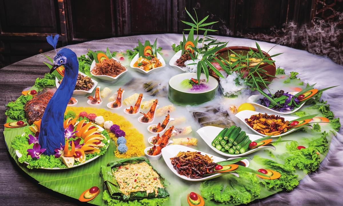 The Culinary Crown Jewel: The Dai Peacock Banquet (Shou Zhua Fan)