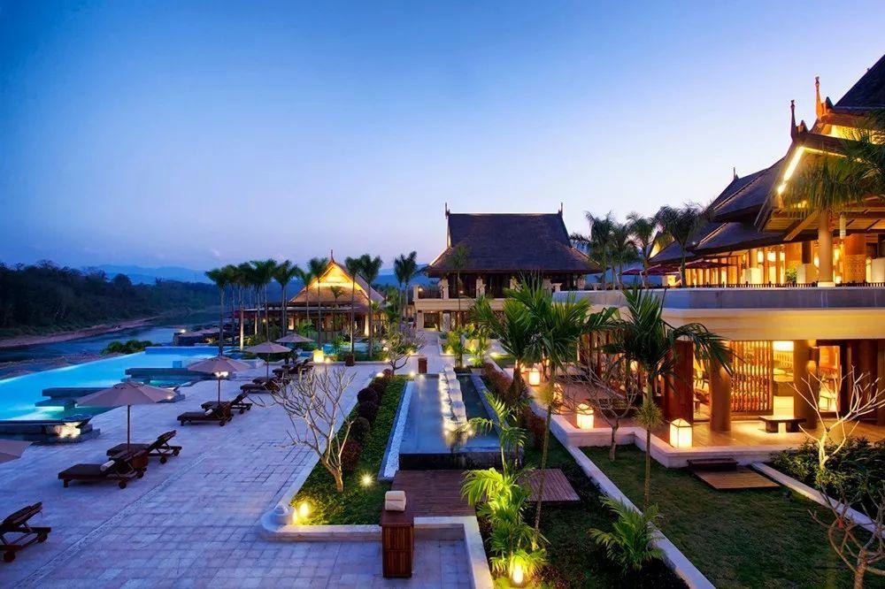 Ready to Experience the Tropical South?